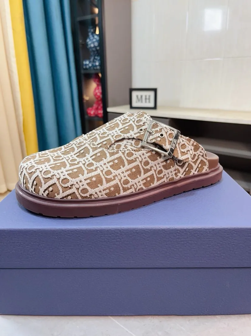 Men's shoes 💰380🌸🌸【Dior】Top purchasing agent 🇮🇹 Di Street Male God half drag counter synchronization, uppers imported from Italy with D logo fabric, high-quality complex splicing craftsmanship, soles: original soles specially provided by the original factory, exclusive event molded soles super comfortable, original factory single goods, 🔍🔍high quality, you can enter and exit the counter at will, welcome to compare, size number 38-45 (order 46)